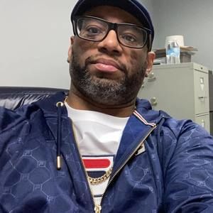 Meet your Posher, Omar